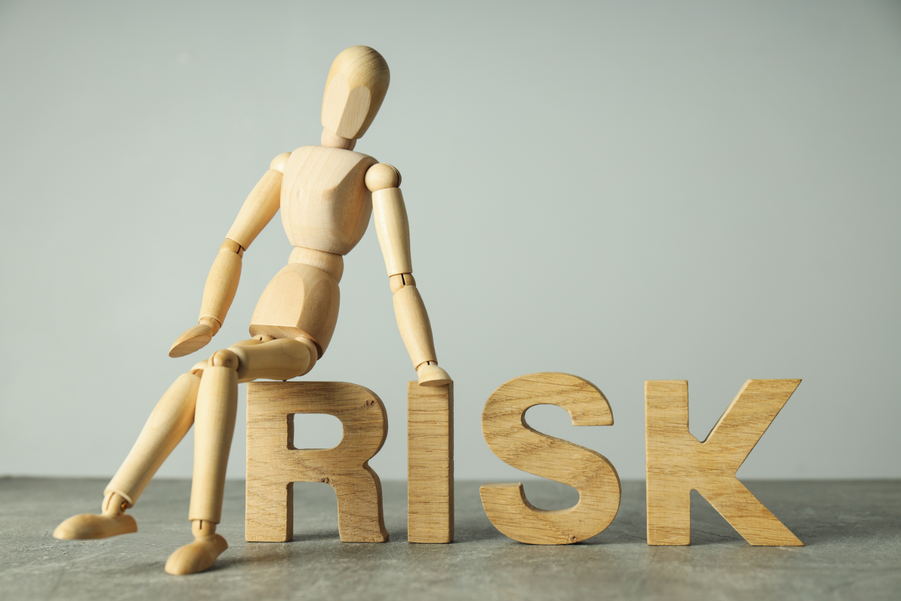 Trade Stop Strategies & Risks