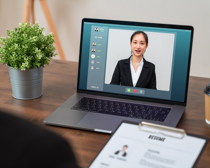 What to Expect in a Video Job Interview